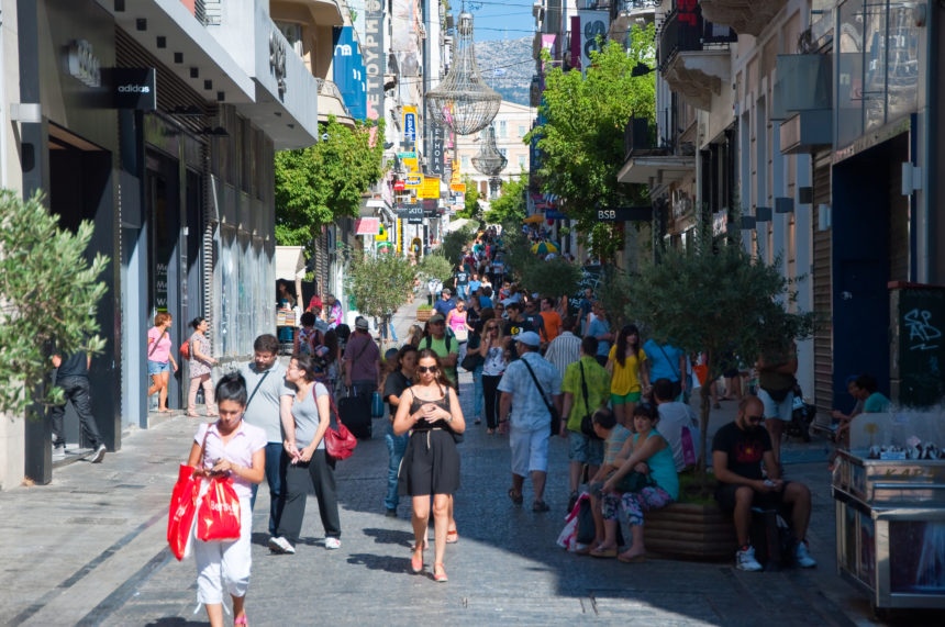 Street retail in Athens: city centre and prime suburban areas in the spotlight