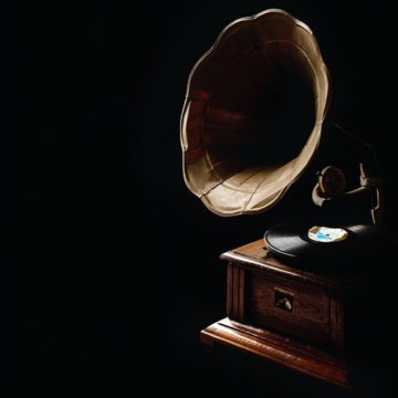 Old Things in the Interior of the House. For the most Thrifty and Creative!