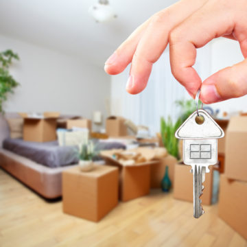 Buying and Selling of Real Estate: How to Do It Simultaneously?