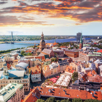 Real Estate Prices in Riga and the Suburbs