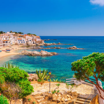 Grand sales of banking property in Spain